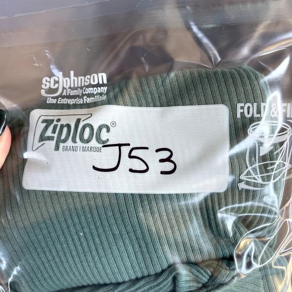 J.Crew‎ Vintage Women's Rib Puff-Sleeve Top Green - Size L - Picture 7 of 7